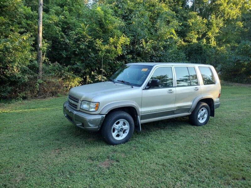 Isuzu Trooper