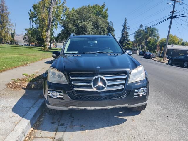 Mercedes-Benz GL-Class