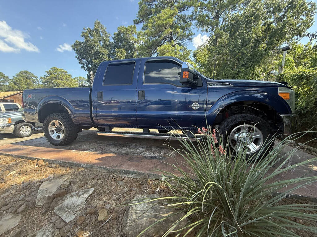 2011 FORD F-250