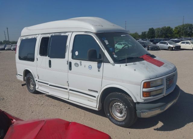 GMC Savana