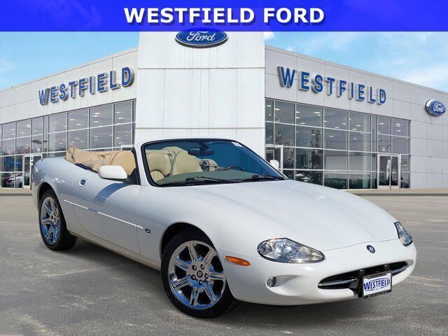 Jaguar XK8