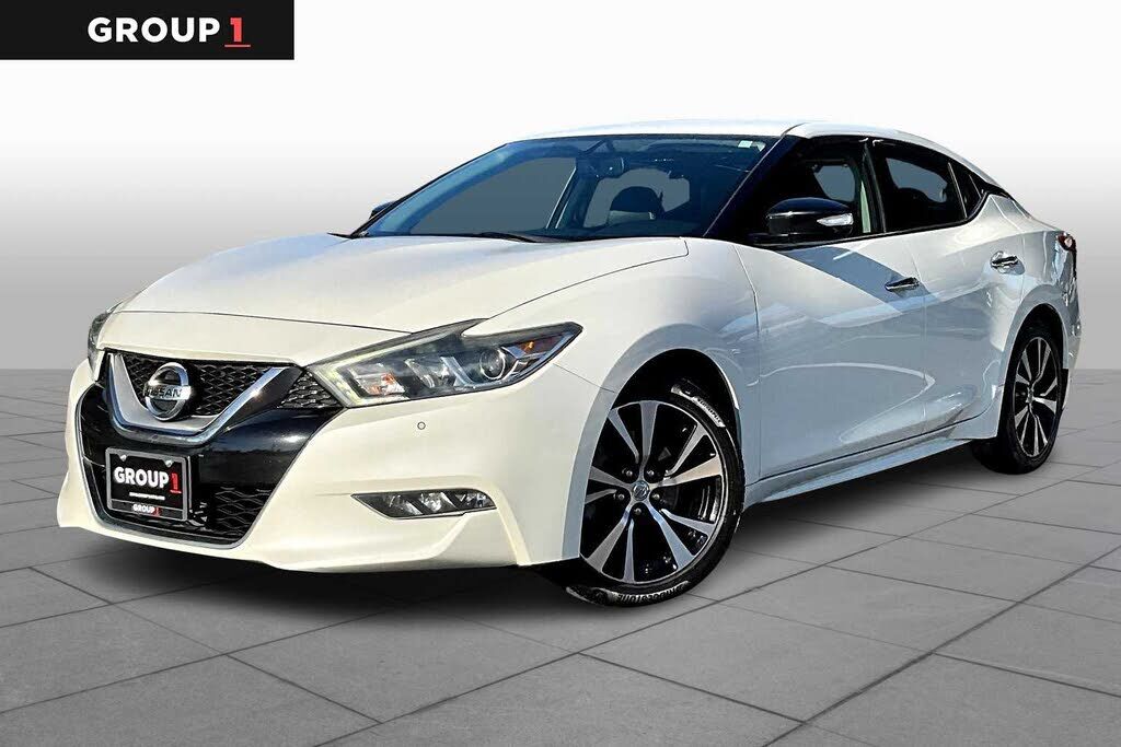 Nissan Maxima