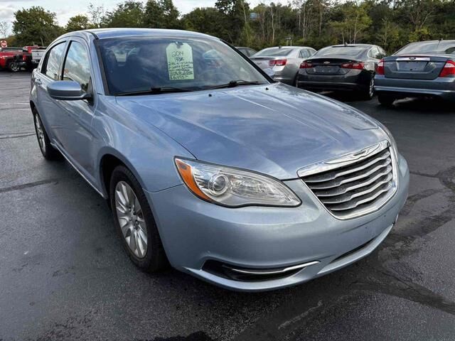 2014 CHRYSLER 200