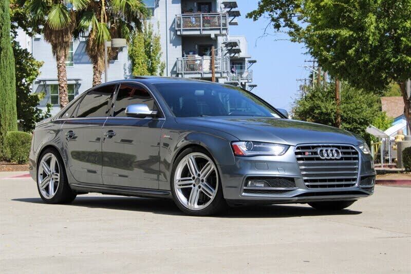 Audi S4