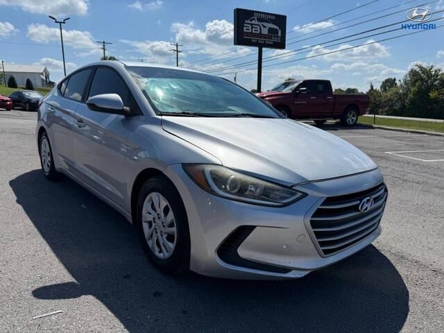 2017 HYUNDAI Elantra