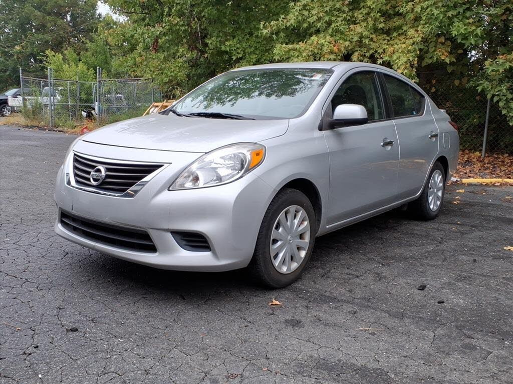 Nissan Versa