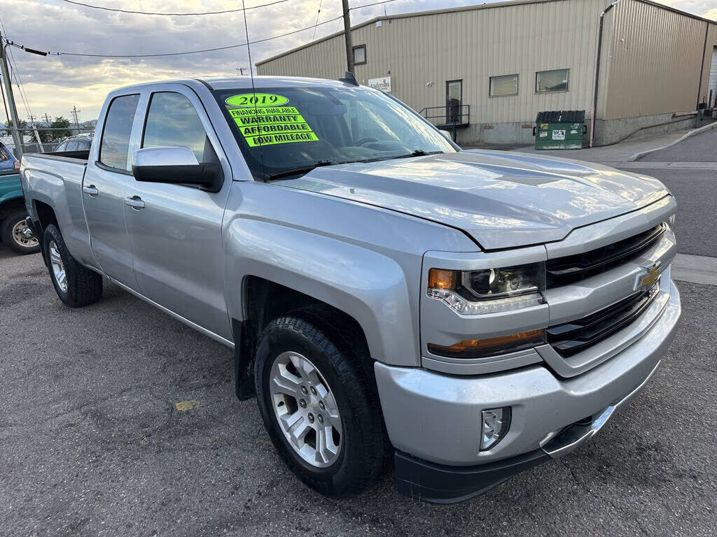 2018 CHEVROLET Silverado