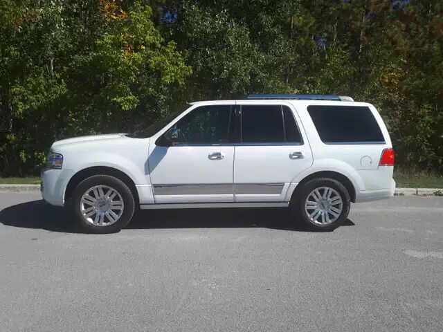Lincoln Navigator