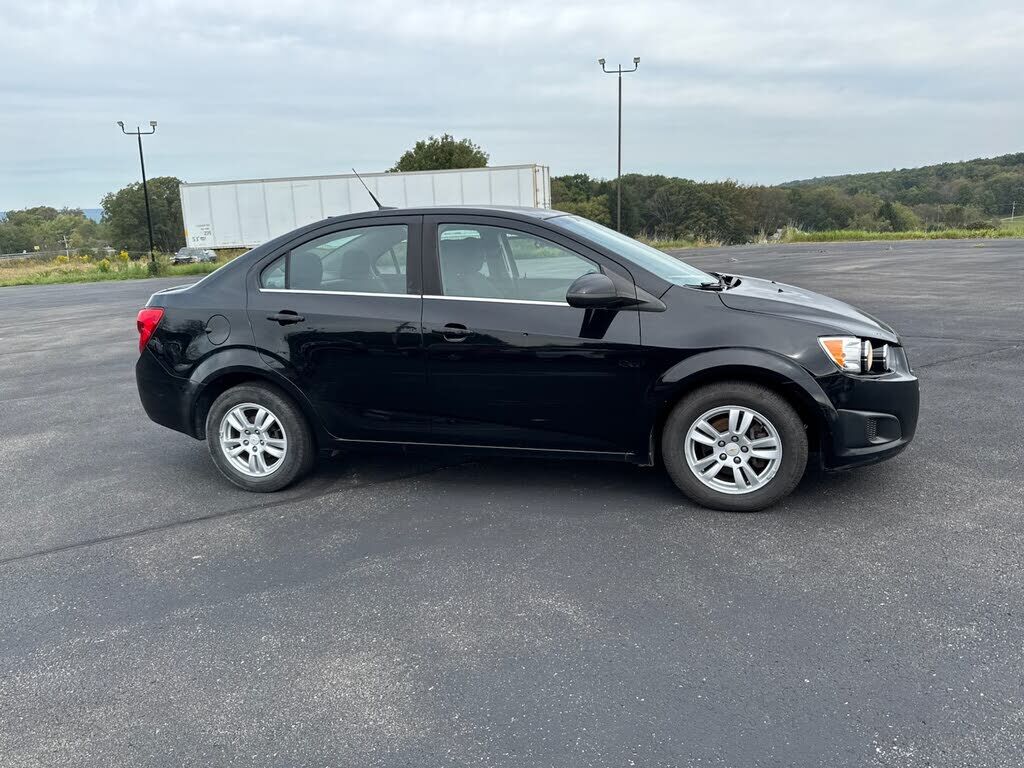2012 CHEVROLET Sonic