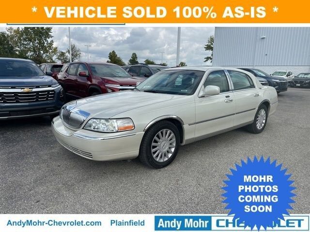 Lincoln Town Car