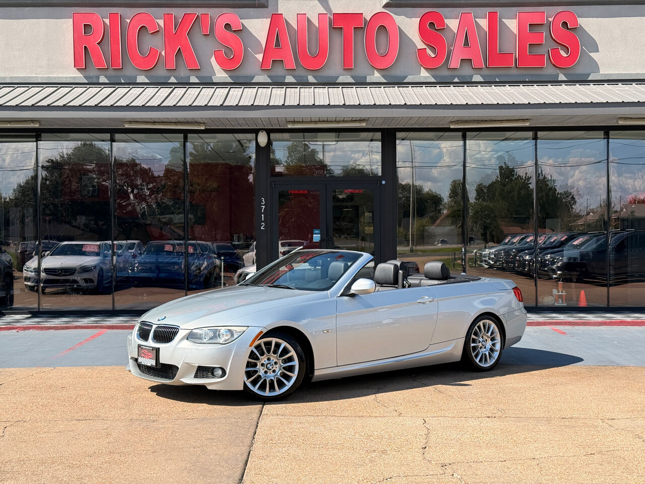 BMW 328i