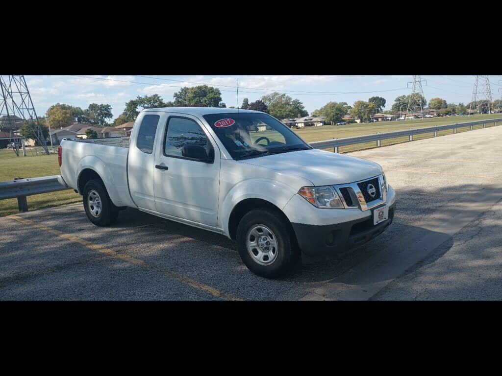 2017 NISSAN Frontier