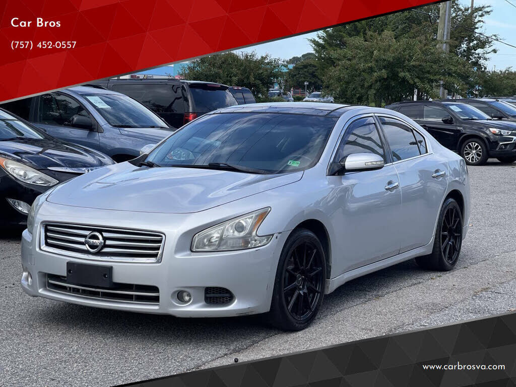 Nissan Maxima