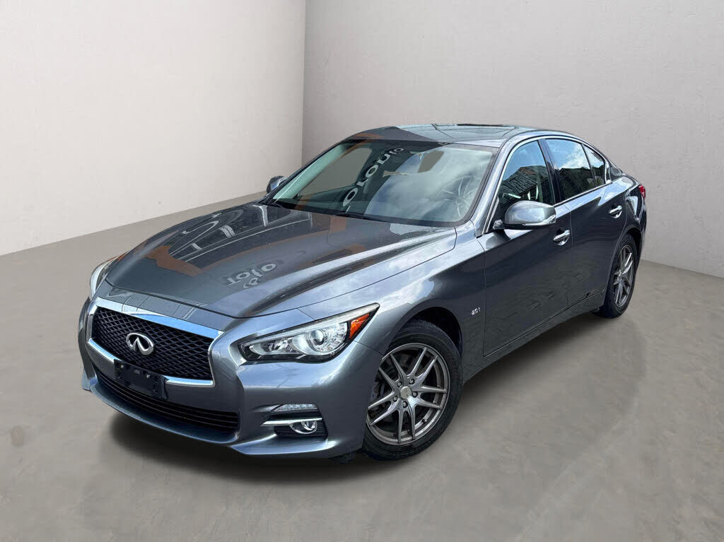Infiniti Q50