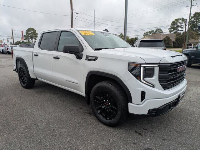 2025 GMC Sierra