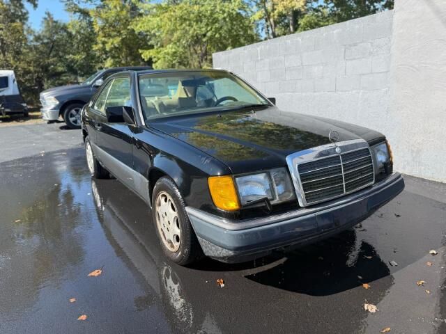 Mercedes-Benz 300