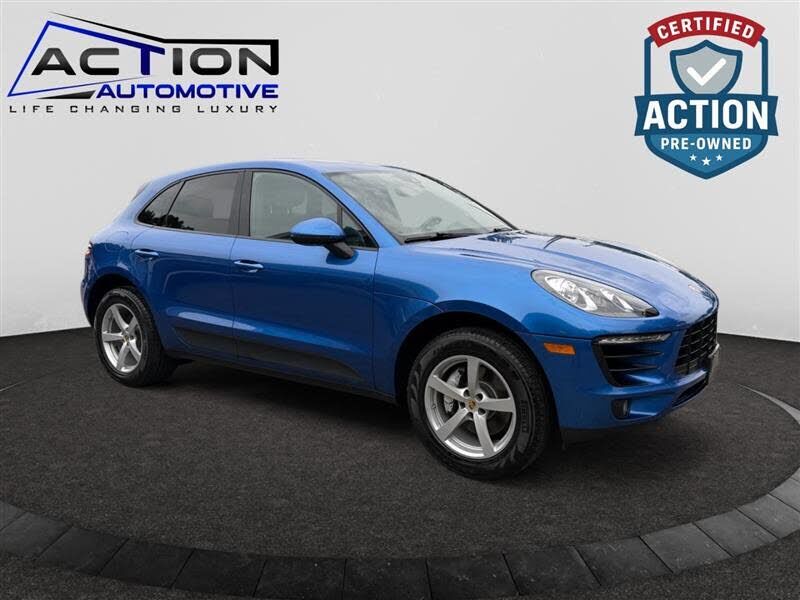 2018 PORSCHE Macan