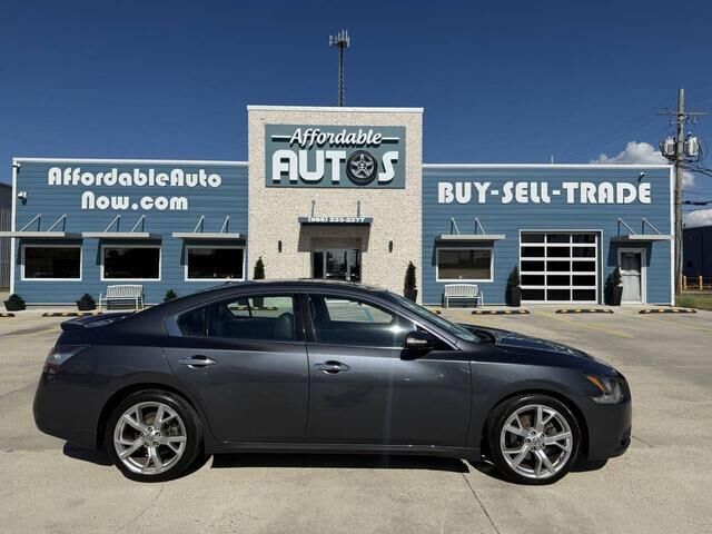 Nissan Maxima