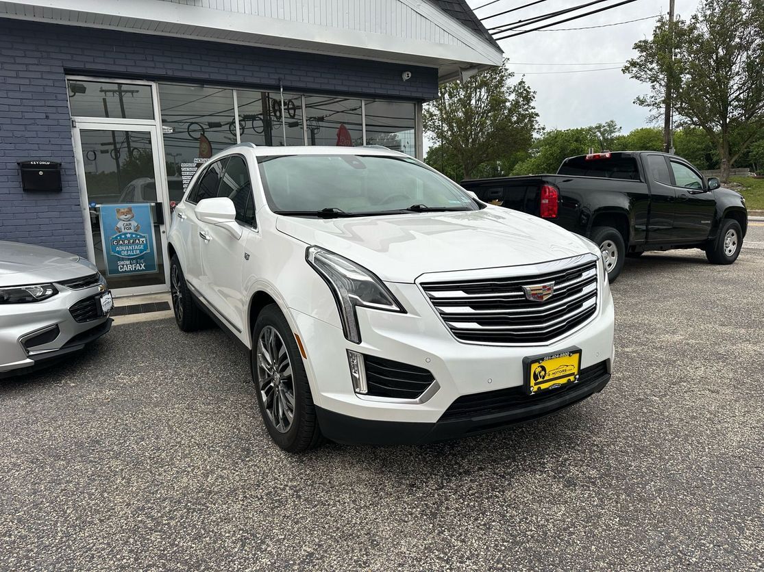 2017 CADILLAC XT5