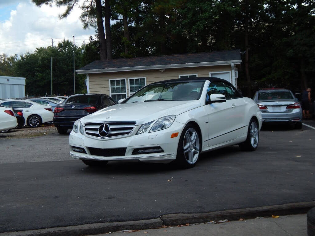 2012 MERCEDES-BENZ E-Class