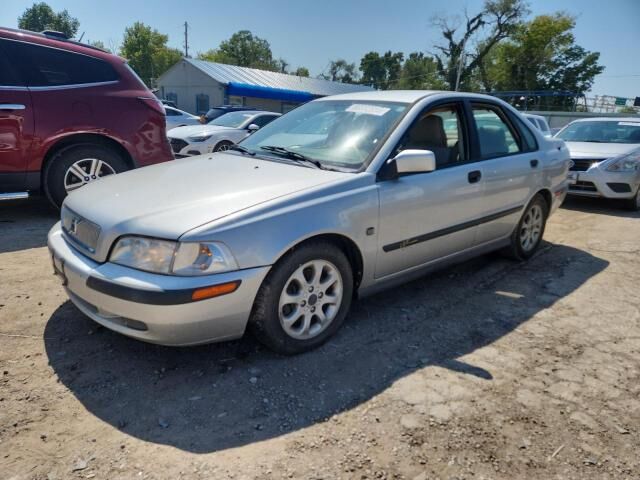 Volvo S40