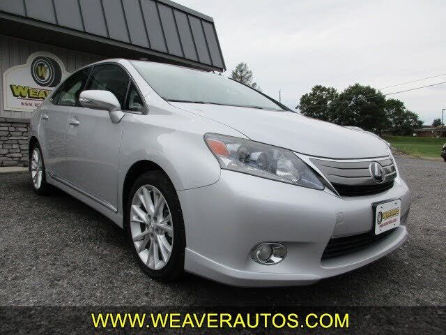 Lexus HS