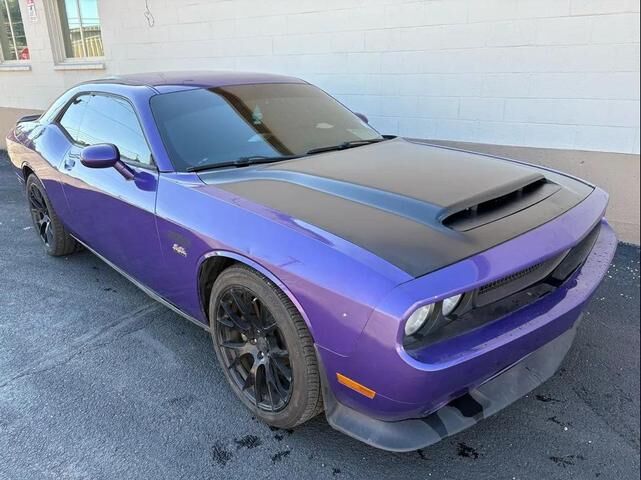 2013 DODGE Challenger