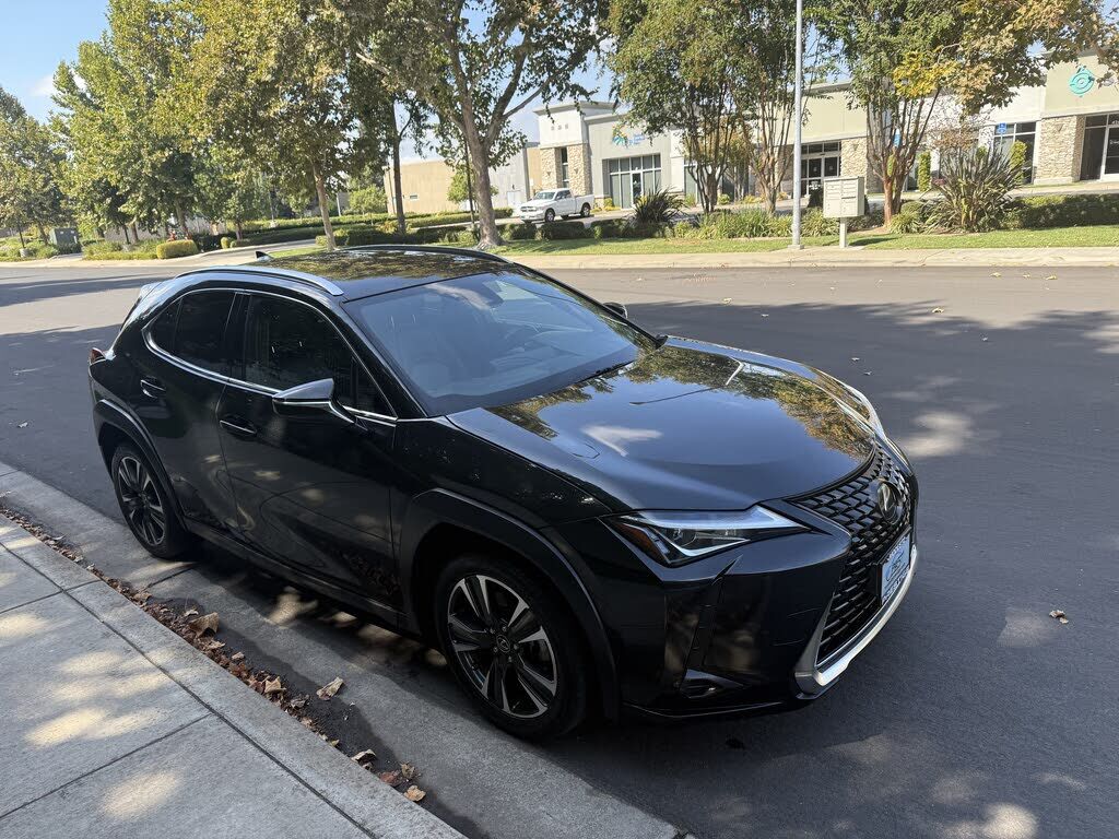 2020 LEXUS UX