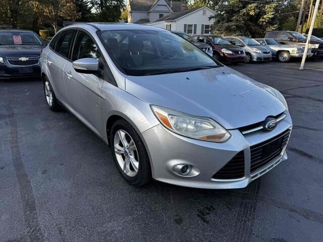 2012 FORD Focus