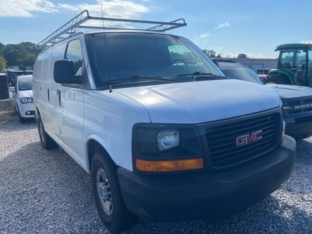 GMC Savana