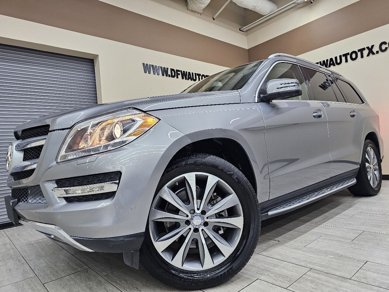 Mercedes-Benz GL-Class