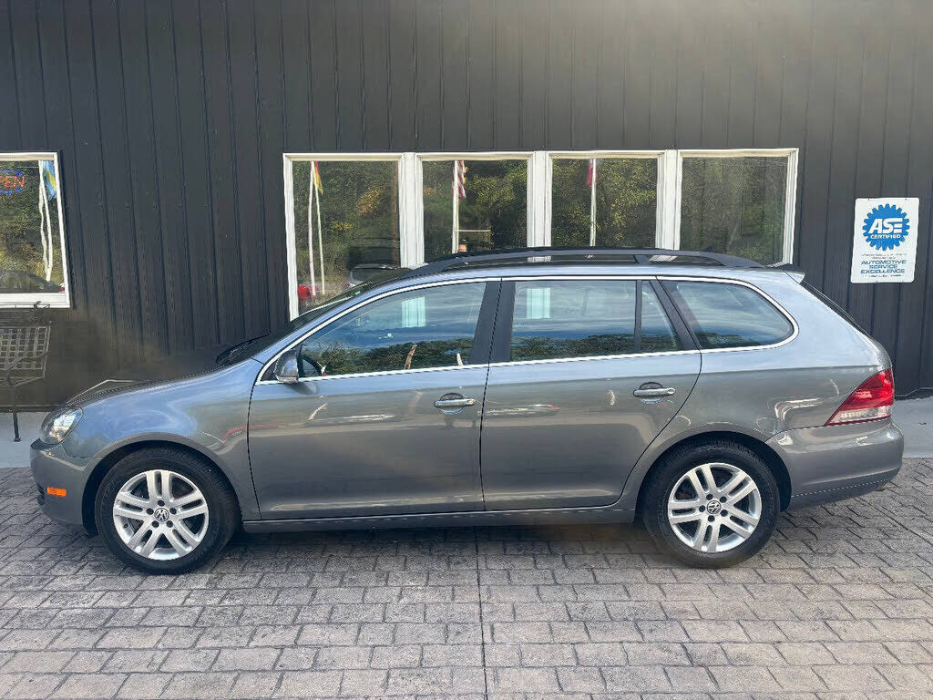 2013 VOLKSWAGEN Jetta SportWagen