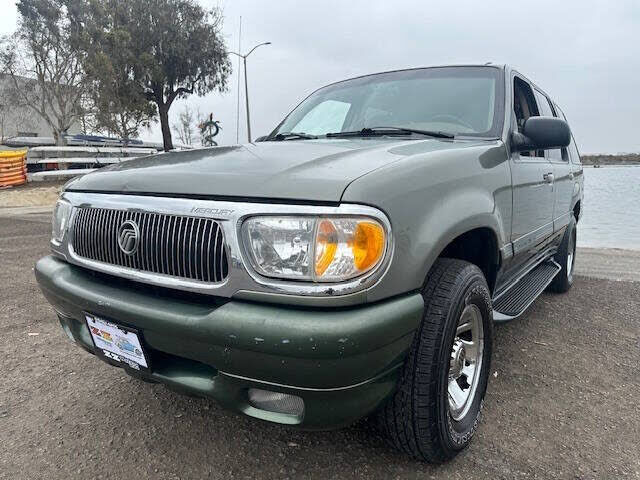 Mercury Mountaineer