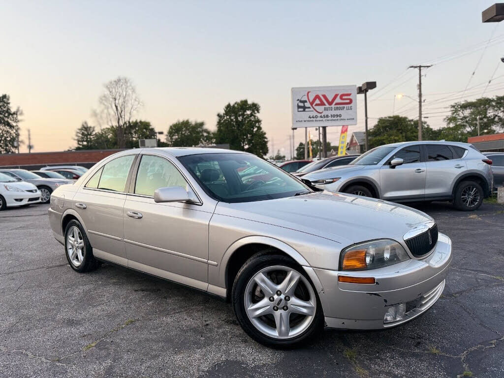 Lincoln LS