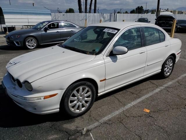 Jaguar X-Type