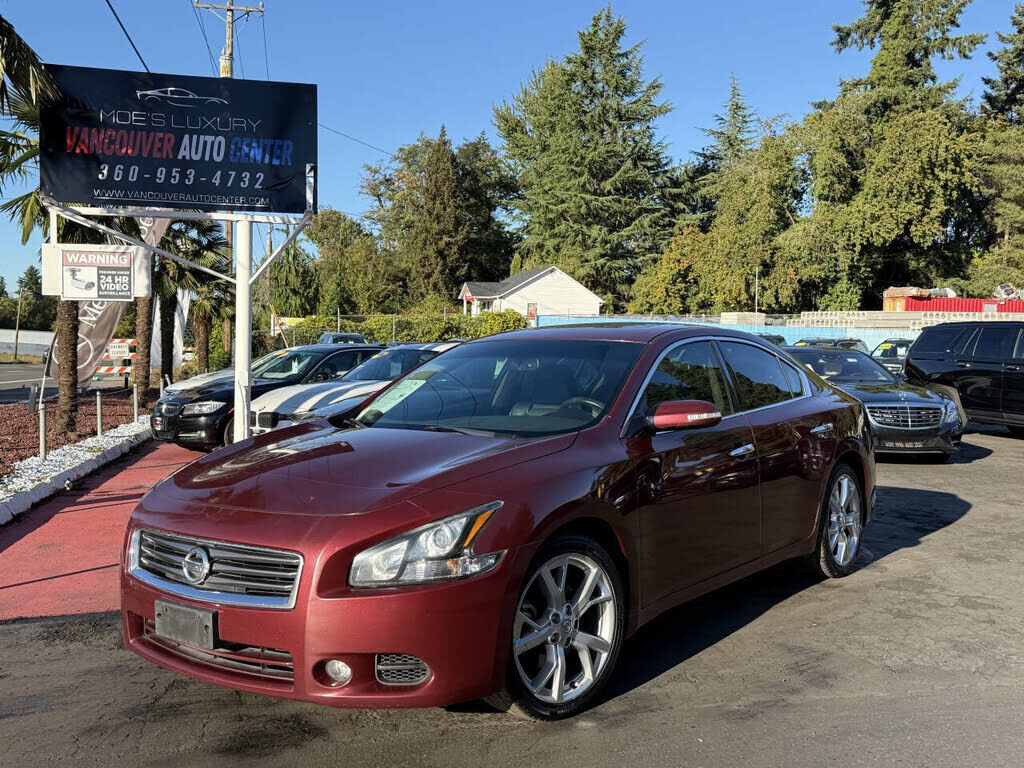 Nissan Maxima