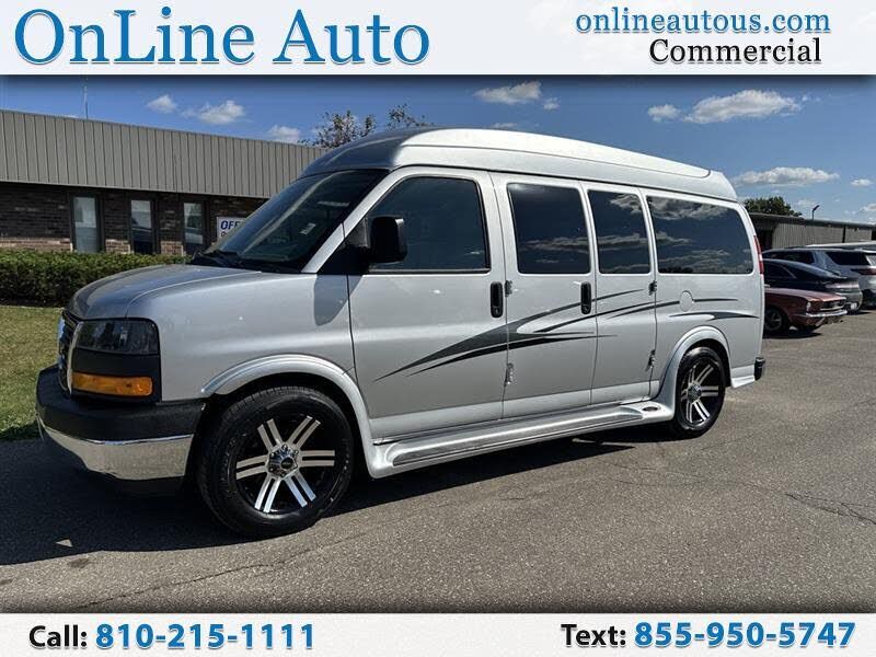GMC Savana