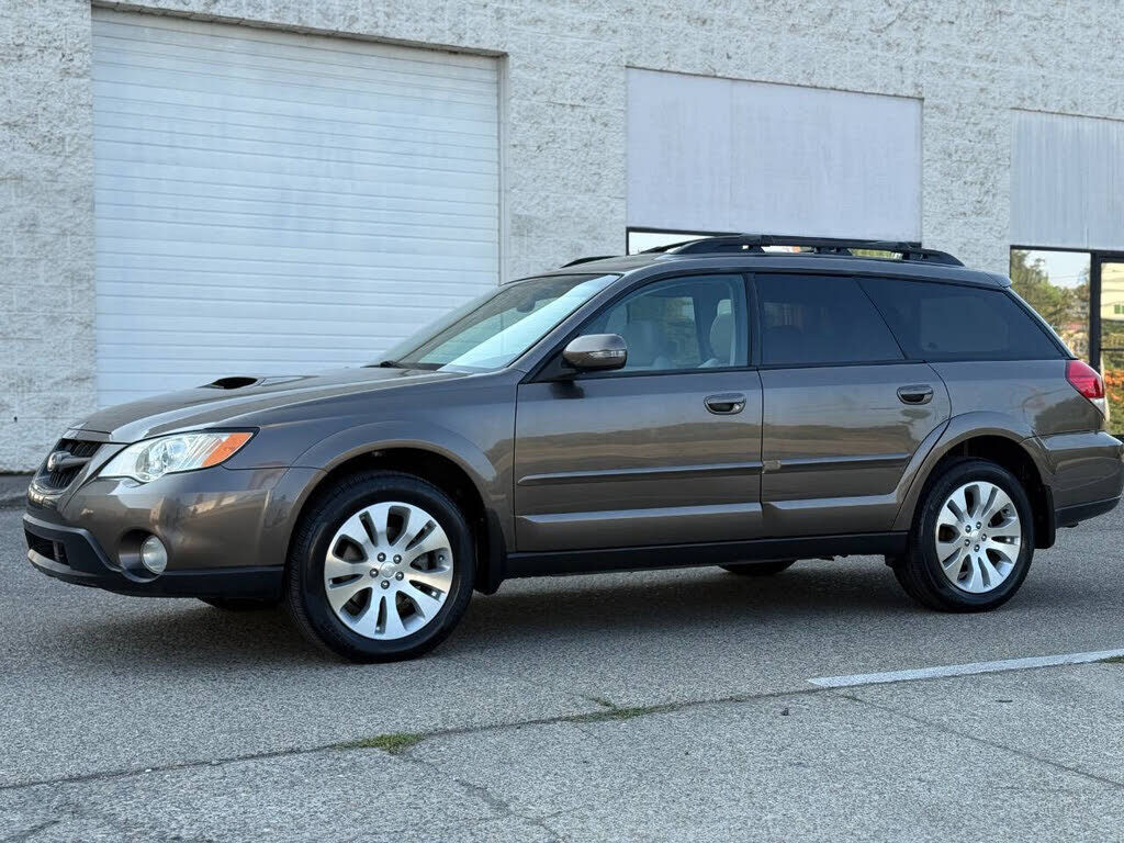 2009 SUBARU Outback