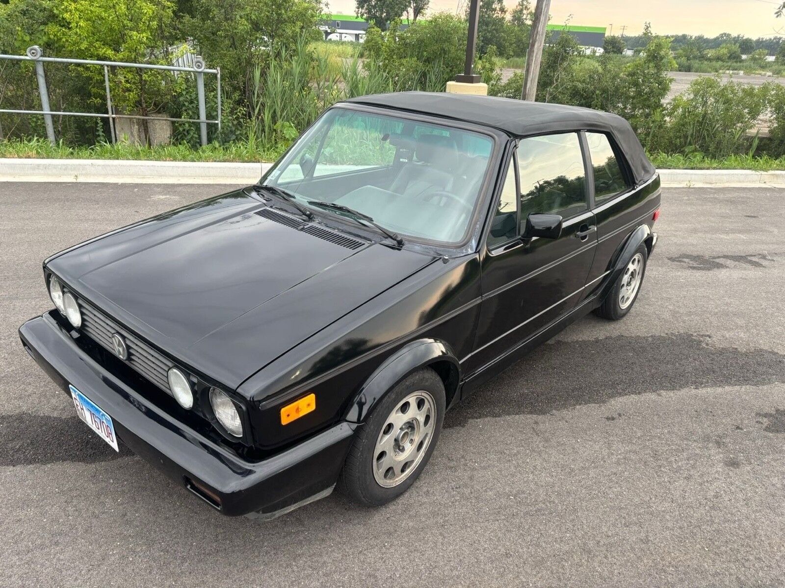 Volkswagen CABRIOLET