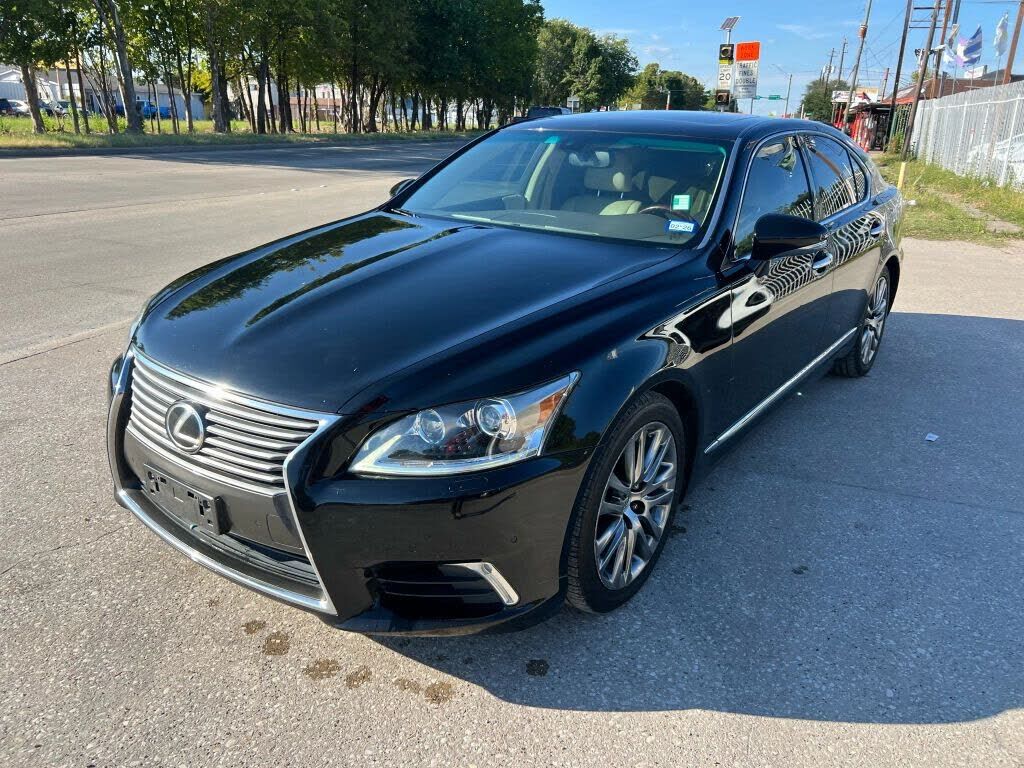 Lexus LS