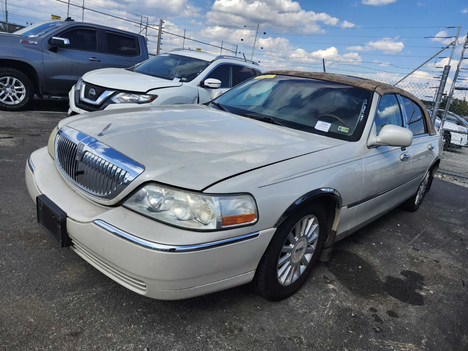 Lincoln Town Car