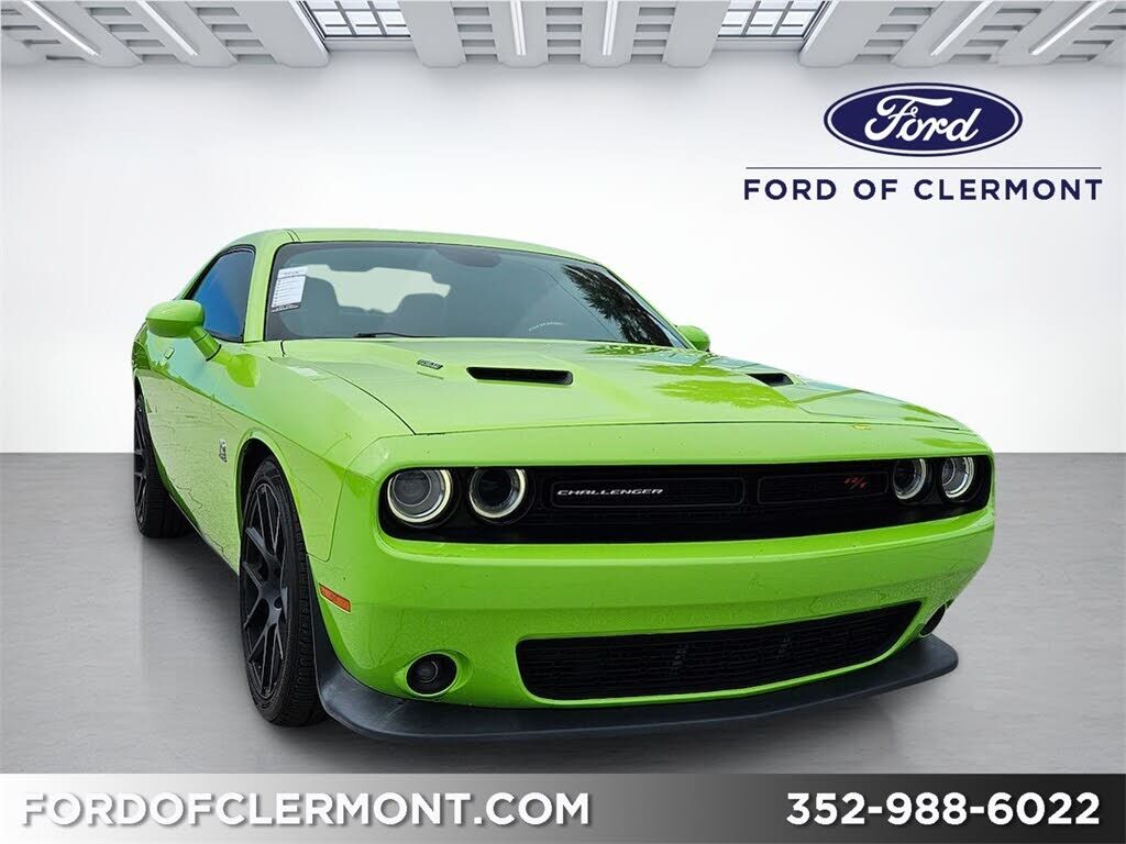 Dodge Challenger
