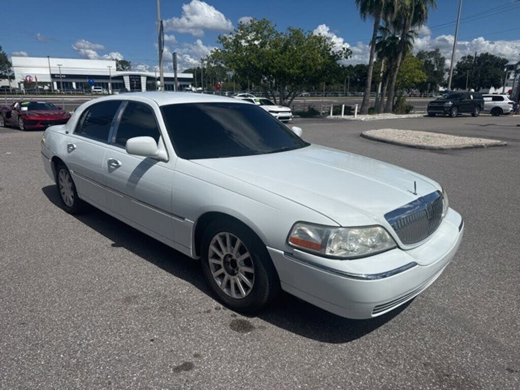 Lincoln Town Car