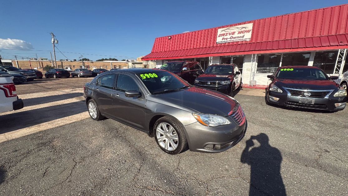 2012 CHRYSLER 200