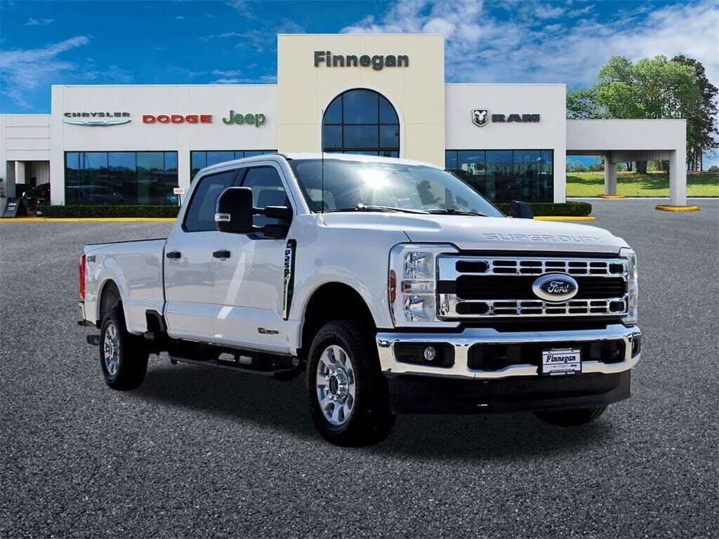 2024 FORD F-250