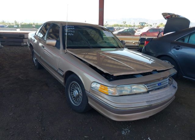 Ford Crown Victoria