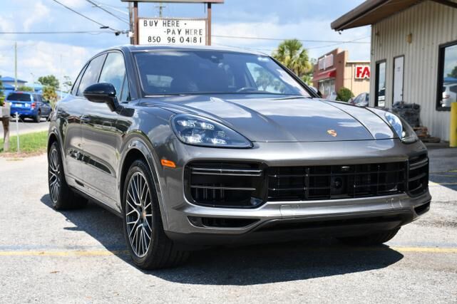 2020 PORSCHE Cayenne