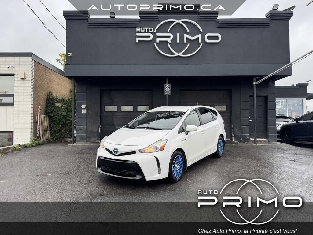 Toyota Prius V