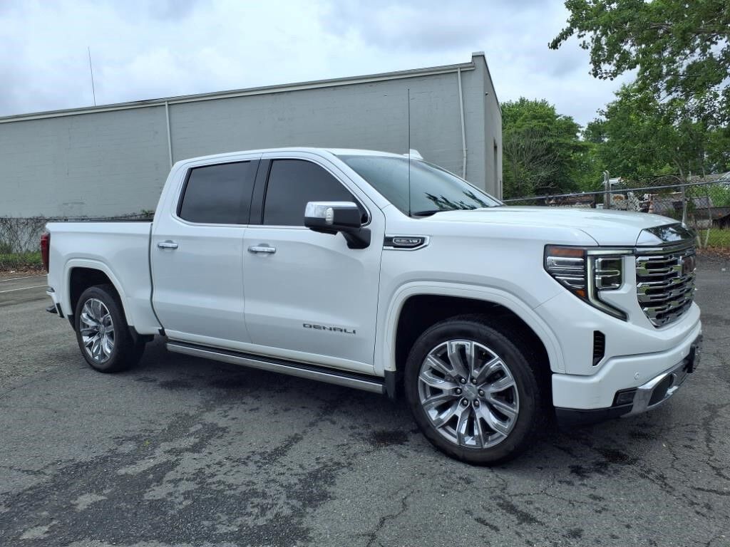 2024 GMC Sierra