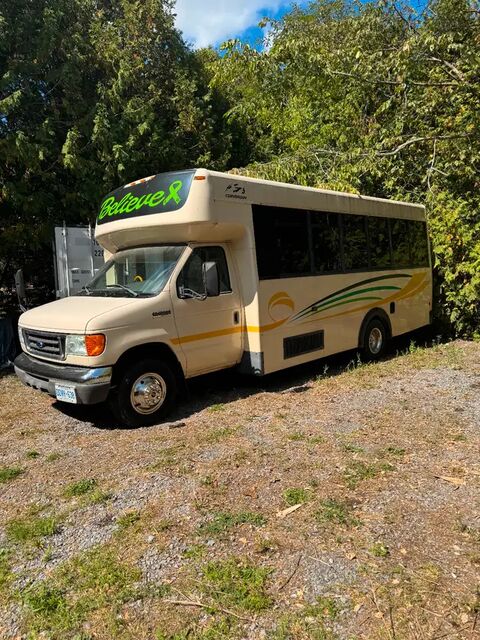 Ford E-450